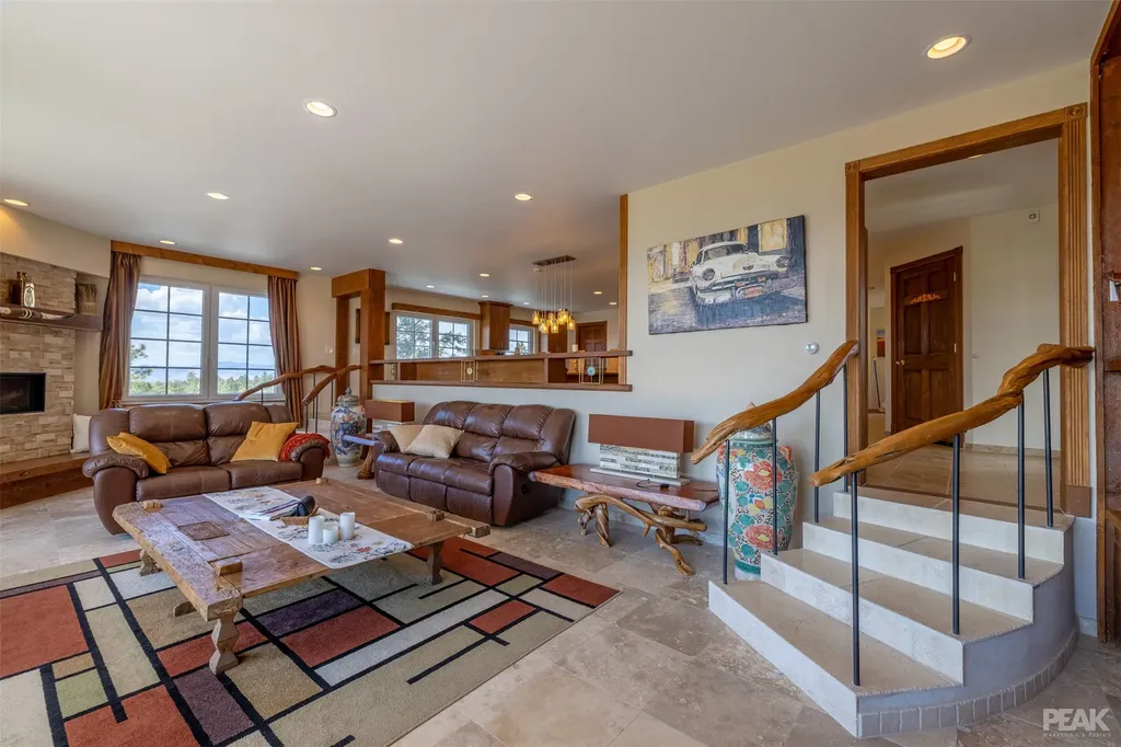 5275 Riverview Drive Helena MT 59602