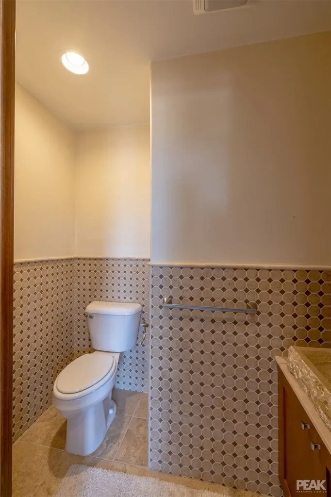 5275 Riverview Drive Helena MT 59602