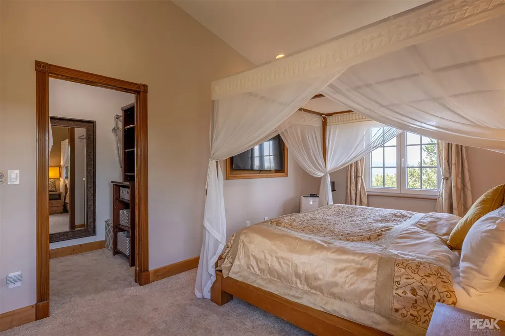 5275 Riverview Drive Helena MT 59602