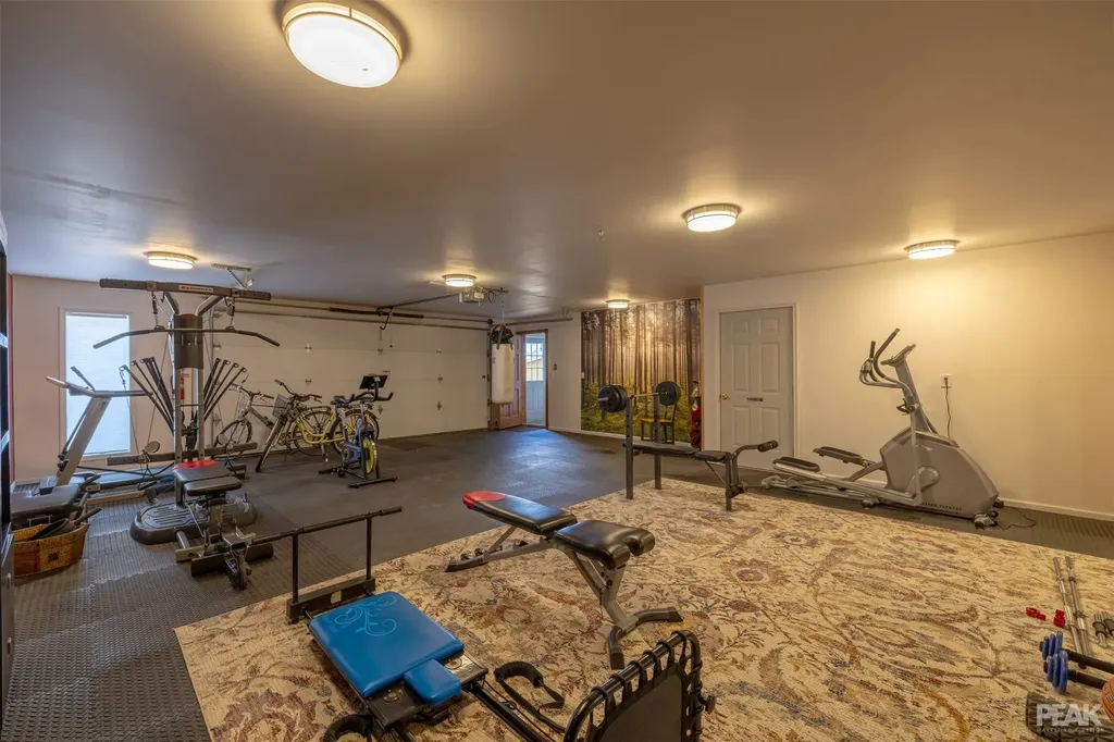 5275 Riverview Drive Helena MT 59602