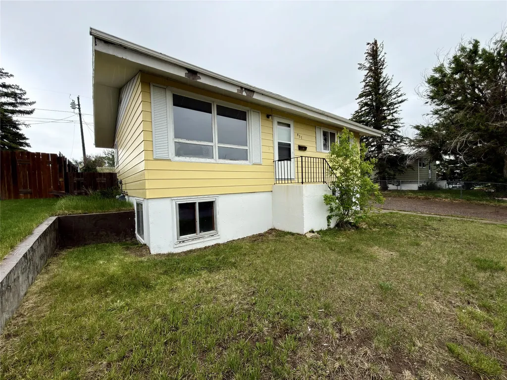 437 Mountain View Boulevard Cut Bank MT 59427