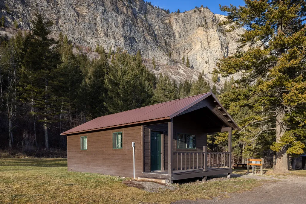 8571 Sun Canyon Lodge Road Augusta MT 59410