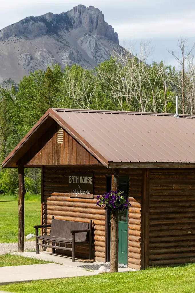 8571 Sun Canyon Lodge Road Augusta MT 59410