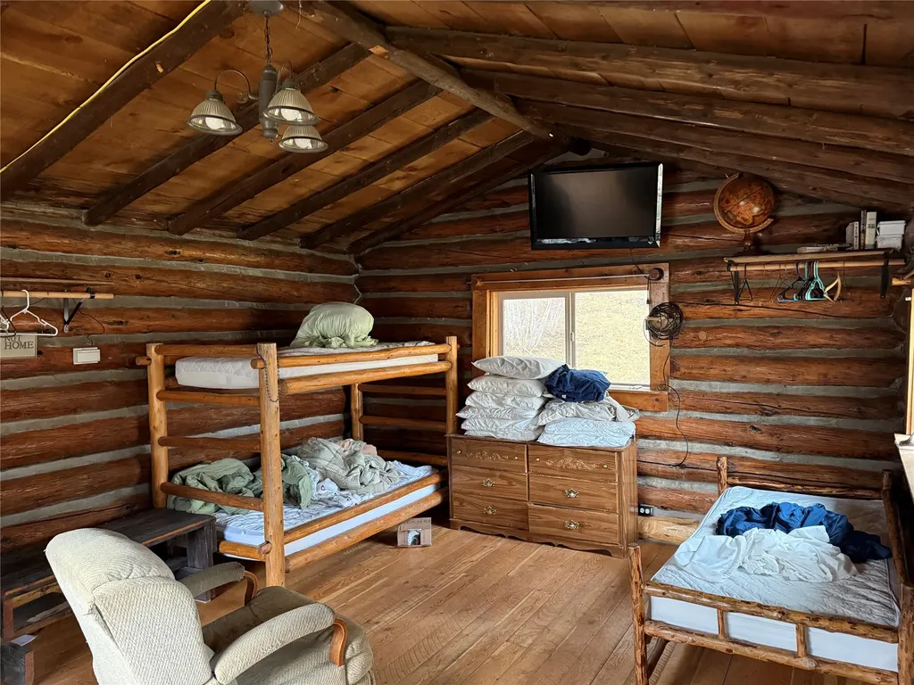 8571 Sun Canyon Lodge Road Augusta MT 59410
