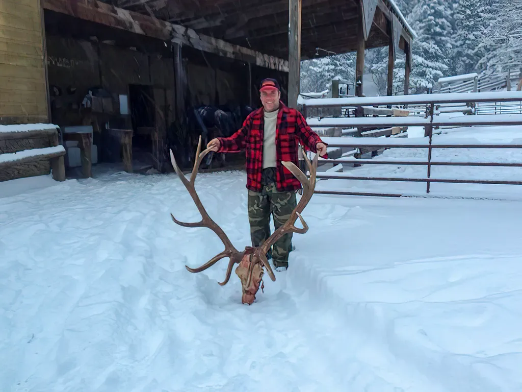 8571 Sun Canyon Lodge Road Augusta MT 59410