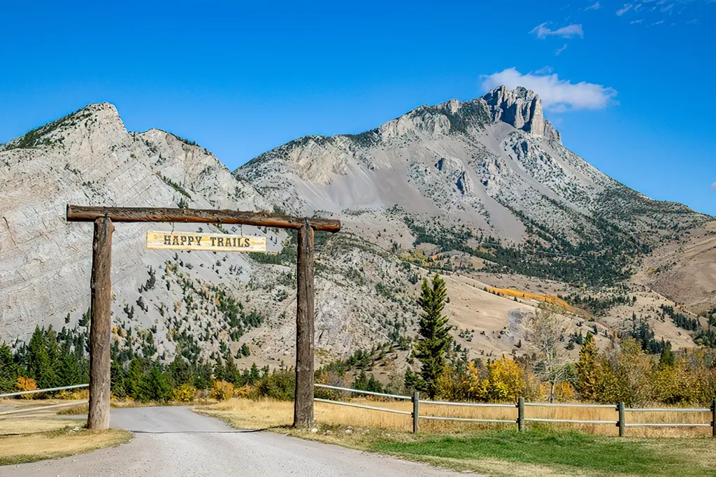 8571 Sun Canyon Lodge Road Augusta MT 59410