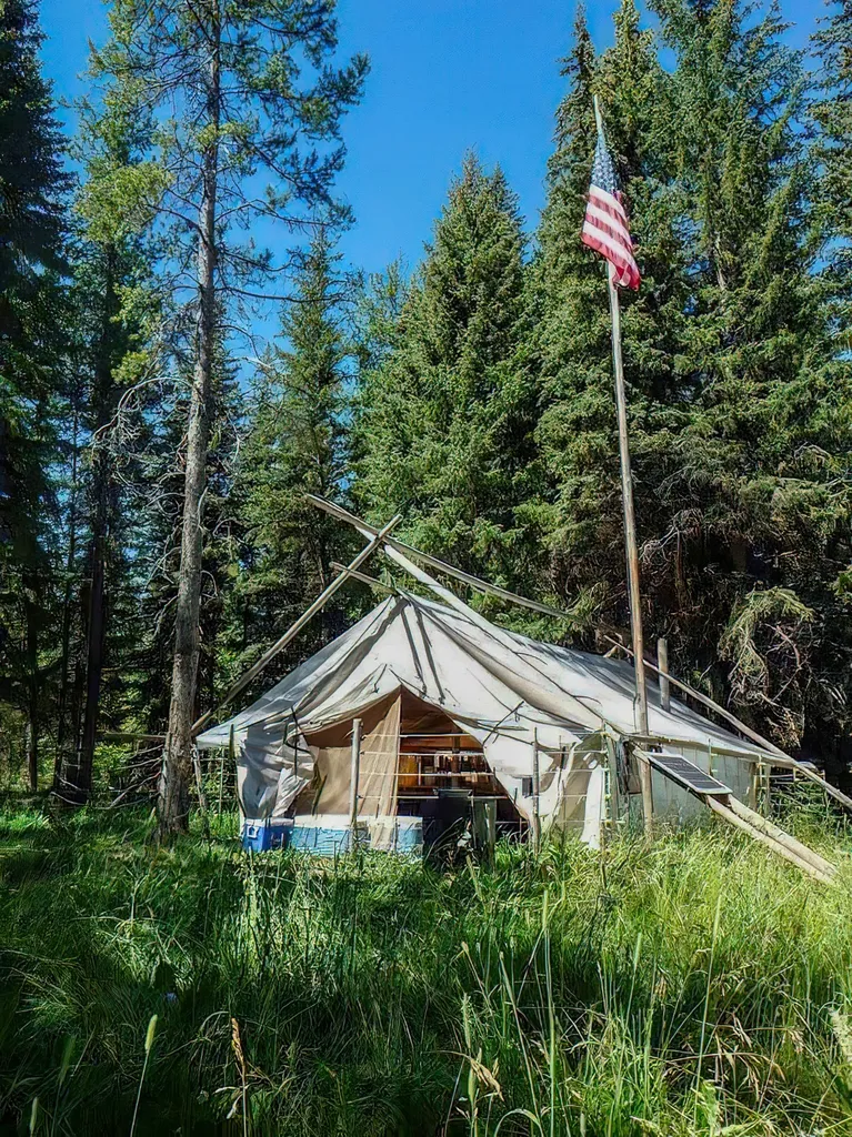 8571 Sun Canyon Lodge Road Augusta MT 59410