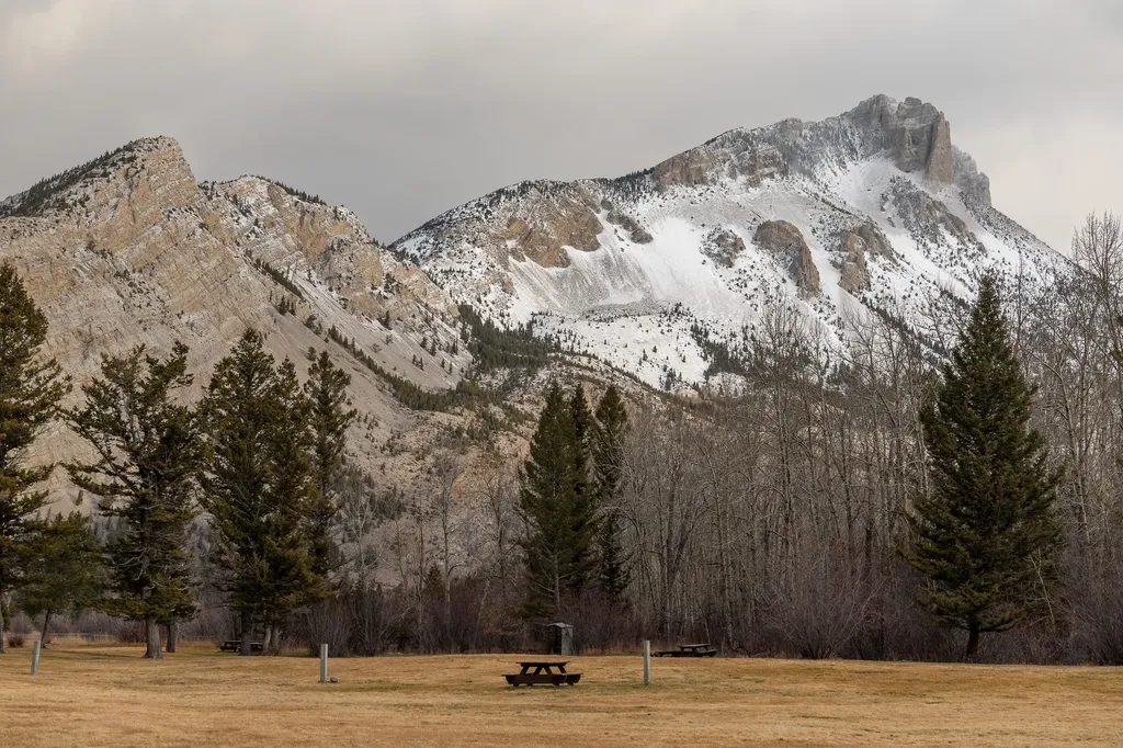 8571 Sun Canyon Lodge Road Augusta MT 59410