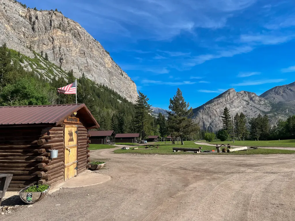 8571 Sun Canyon Lodge Road Augusta MT 59410