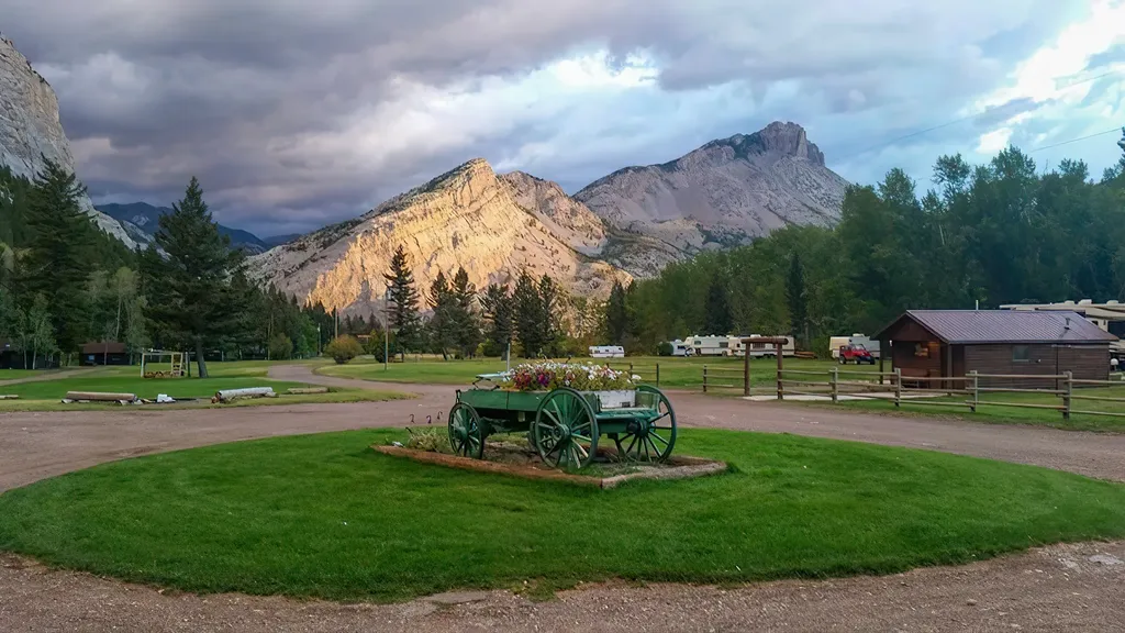 8571 Sun Canyon Lodge Road Augusta MT 59410