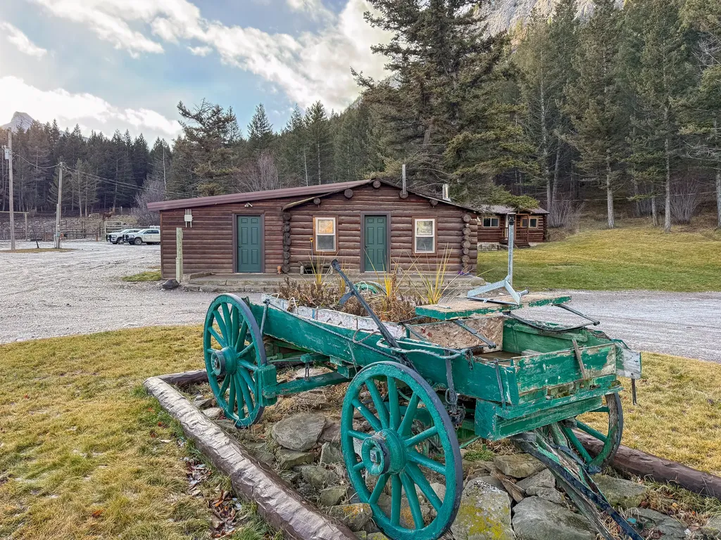 8571 Sun Canyon Lodge Road Augusta MT 59410