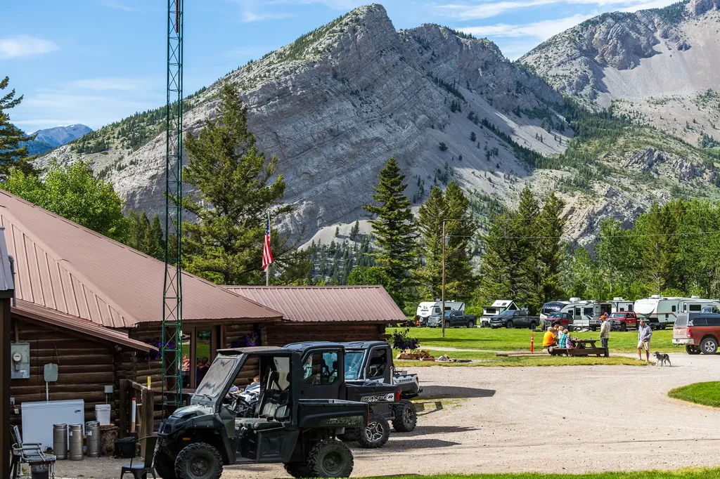 8571 Sun Canyon Lodge Road Augusta MT 59410