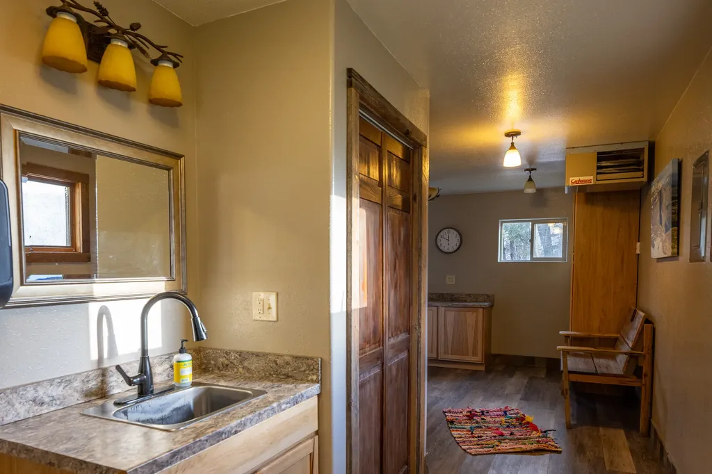 8571 Sun Canyon Lodge Road Augusta MT 59410