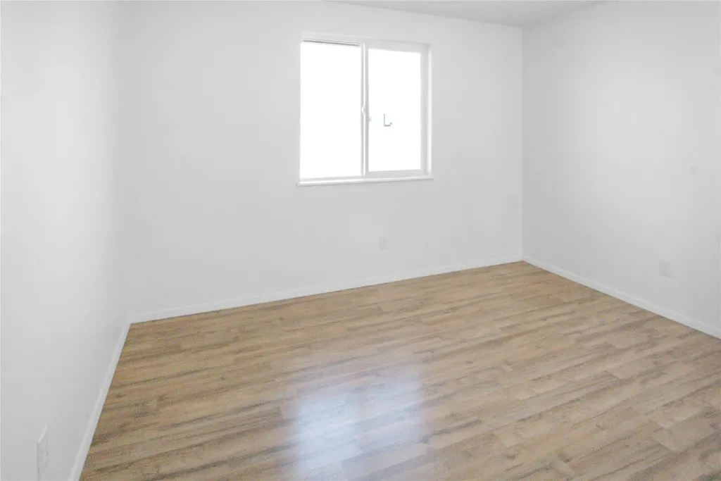 323/325 W River Road Hamilton MT 59840