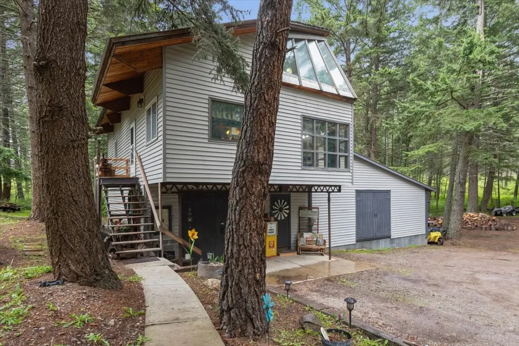 7585 Us Highway 2 E Columbia Falls MT 59912