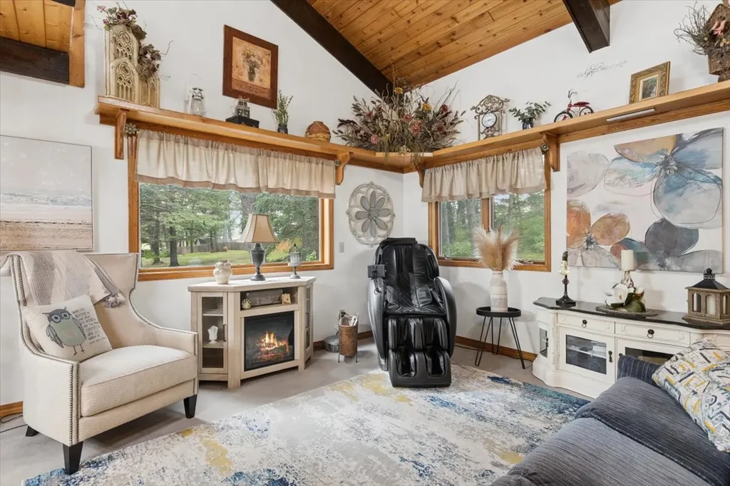 7585 Us Highway 2 E Columbia Falls MT 59912
