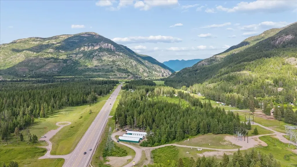 7585 Us Highway 2 E Columbia Falls MT 59912