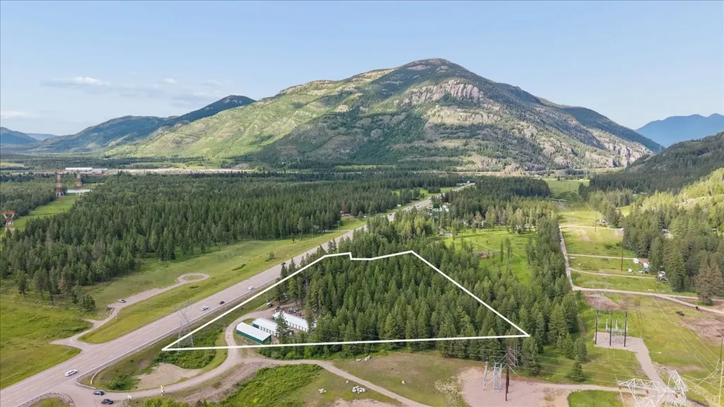 7585 Us Highway 2 E Columbia Falls MT 59912