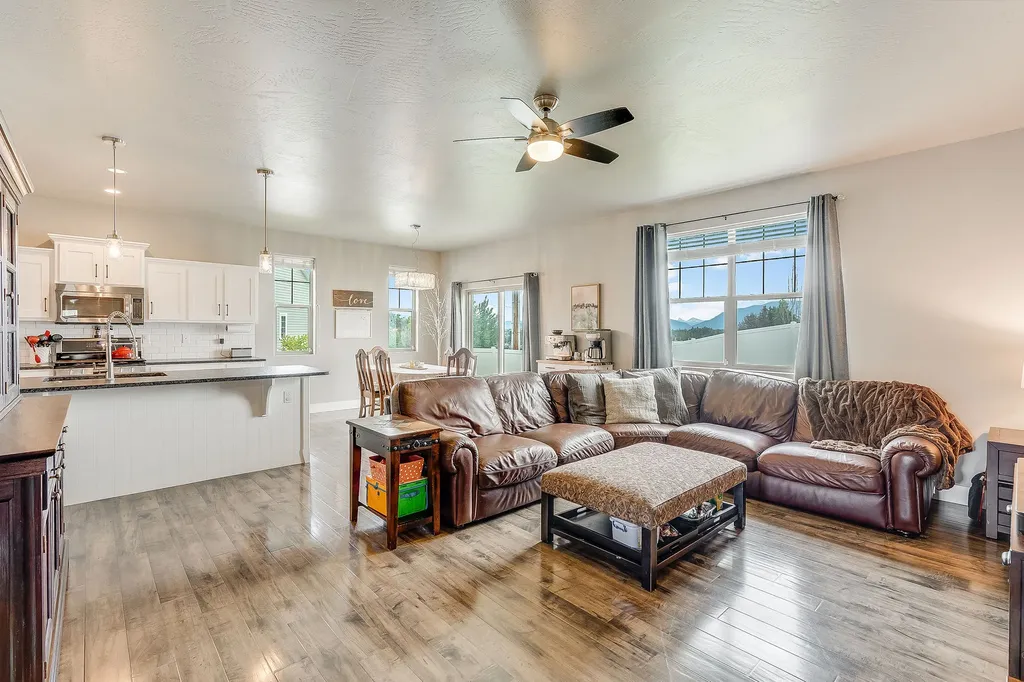 711 Parkway Drive Kalispell MT 59901