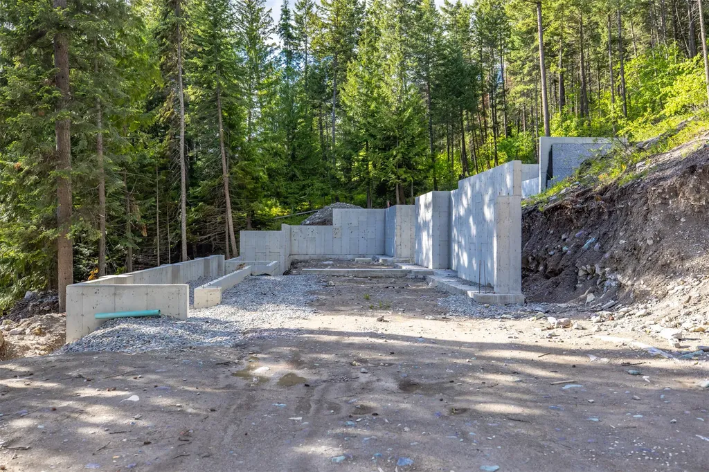 211 Arrowhead Drive Whitefish MT 59937