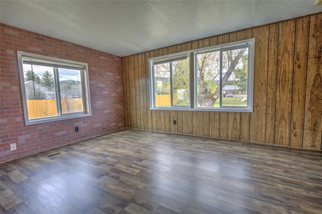 107 S Flaherty Street Boulder MT 59632