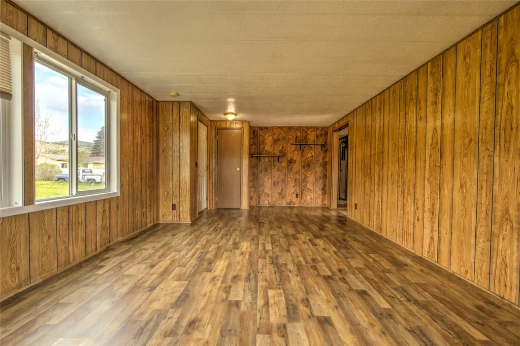 107 S Flaherty Street Boulder MT 59632