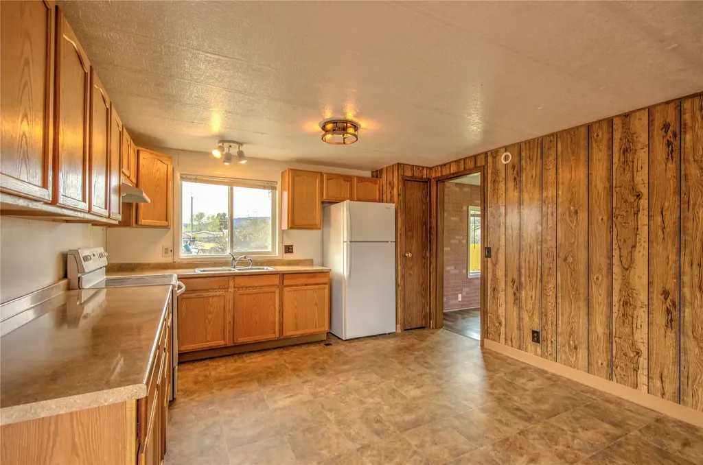107 S Flaherty Street Boulder MT 59632