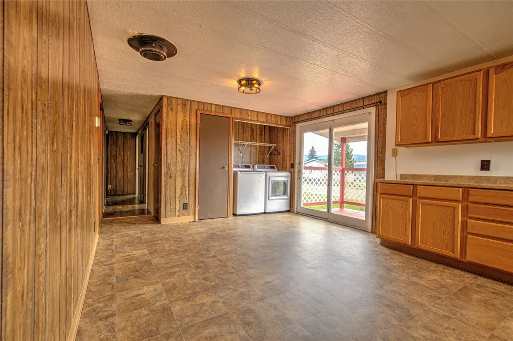 107 S Flaherty Street Boulder MT 59632