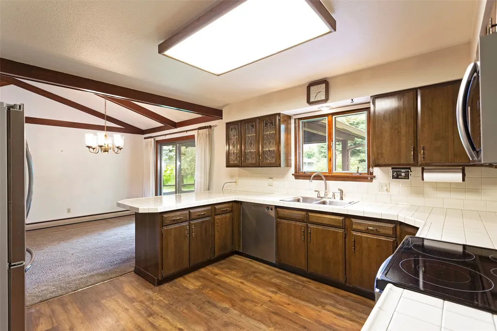2221 Pauline Drive Missoula MT 59804