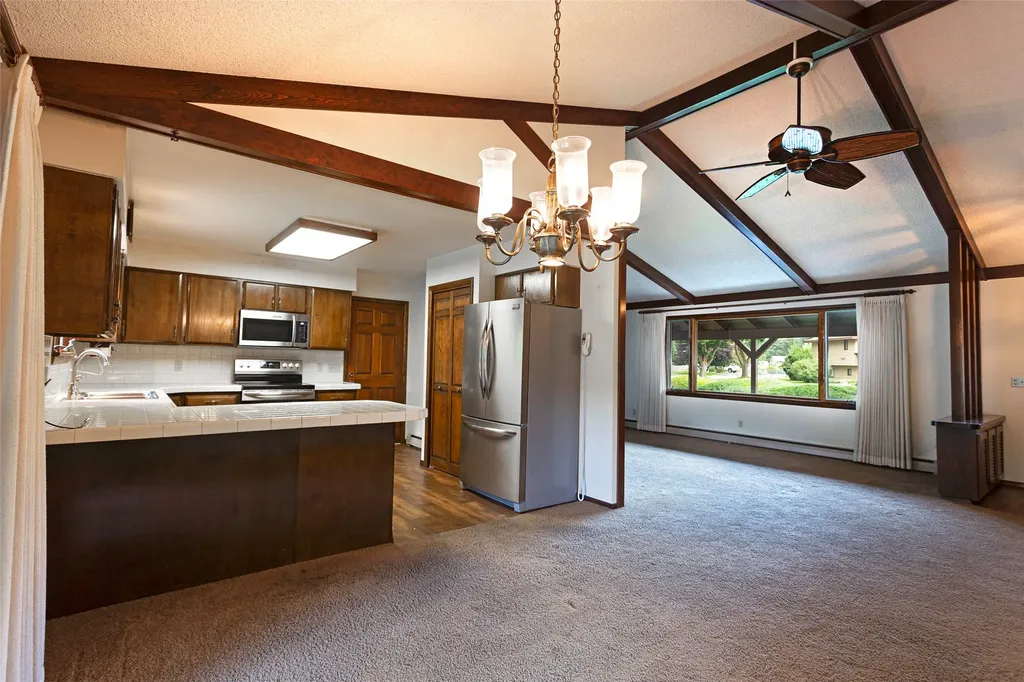 2221 Pauline Drive Missoula MT 59804