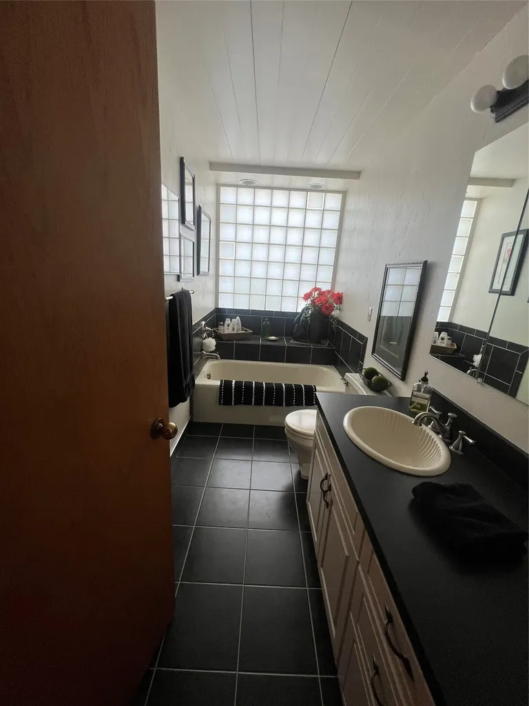 608 2nd Street Valier MT 59486