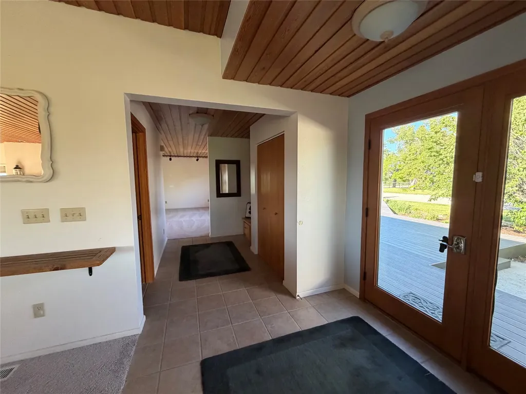 608 2nd Street Valier MT 59486