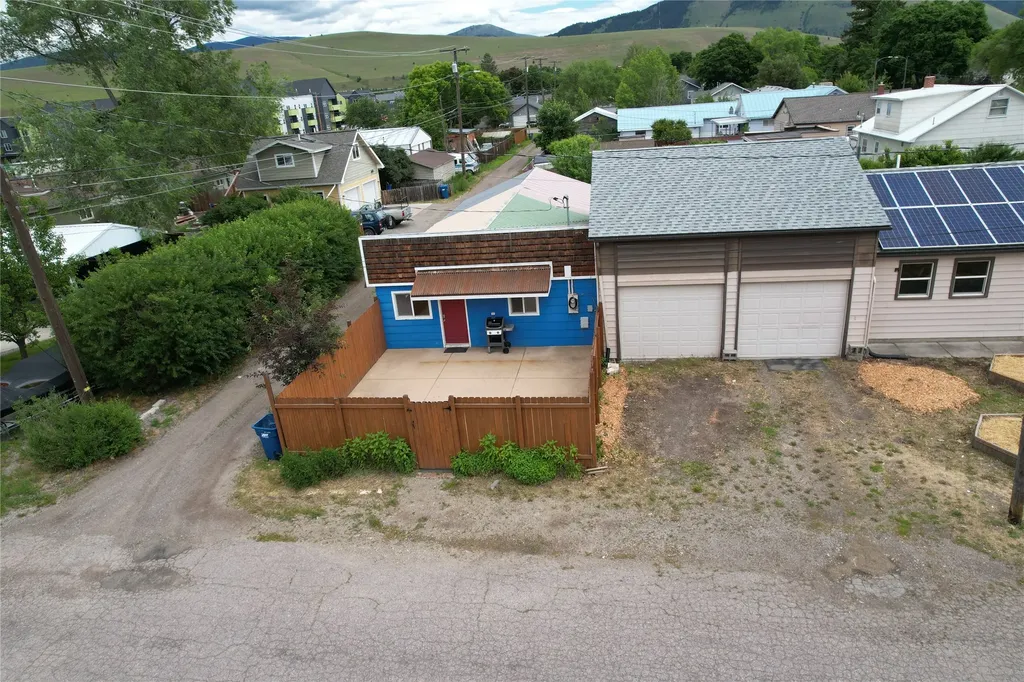1732 Defoe Street Missoula MT 59802