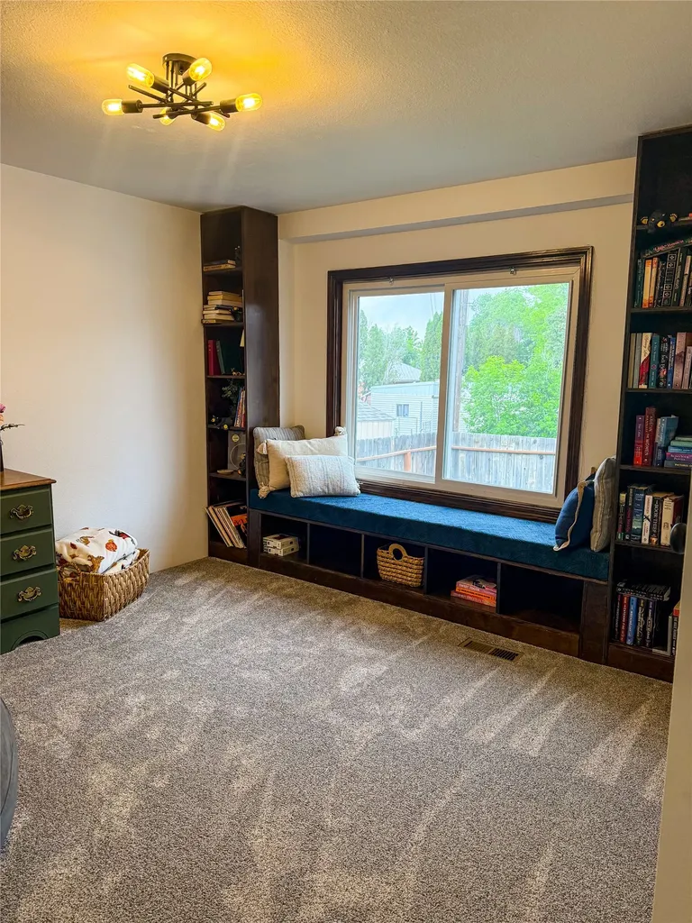 1505 3rd Avenue NW Great Falls MT 59404