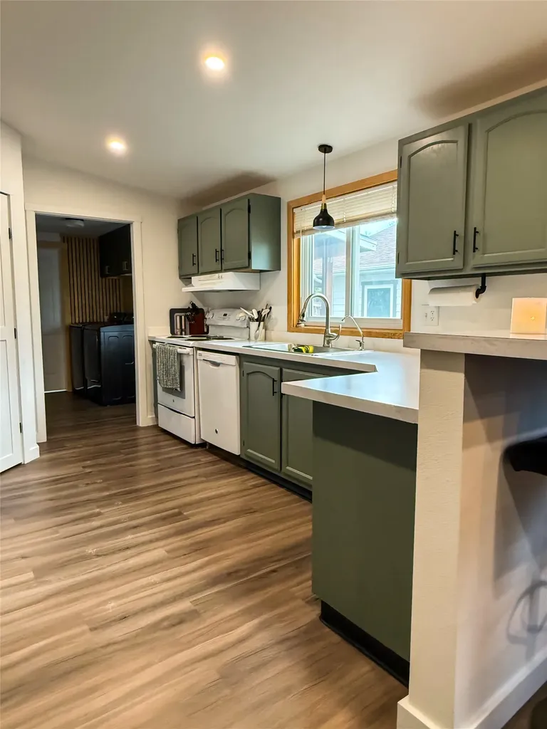 1505 3rd Avenue NW Great Falls MT 59404