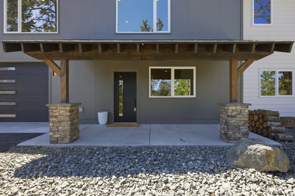 1191 Big Flat Road Missoula MT 59804
