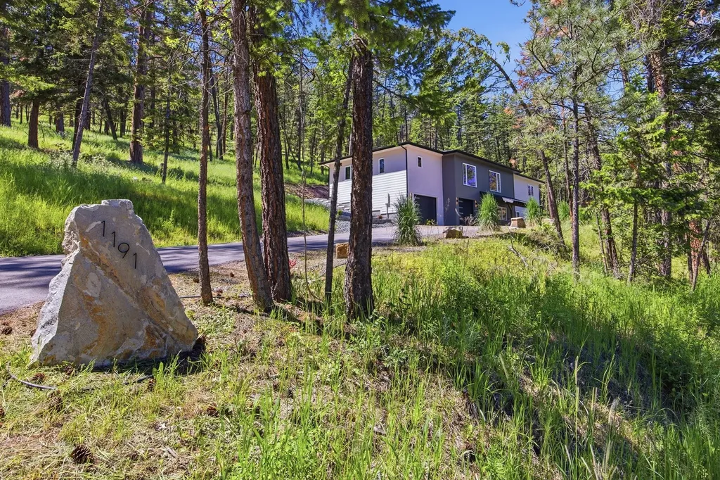 1191 Big Flat Road Missoula MT 59804