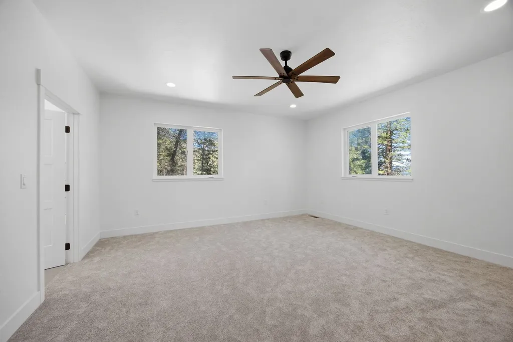 1191 Big Flat Road Missoula MT 59804