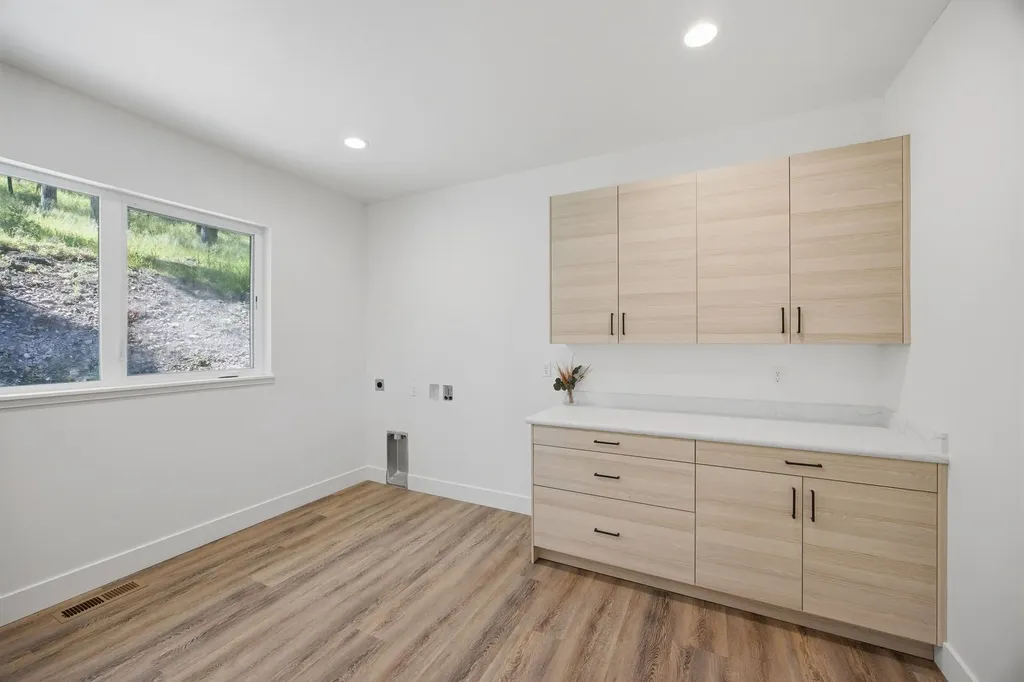 1191 Big Flat Road Missoula MT 59804