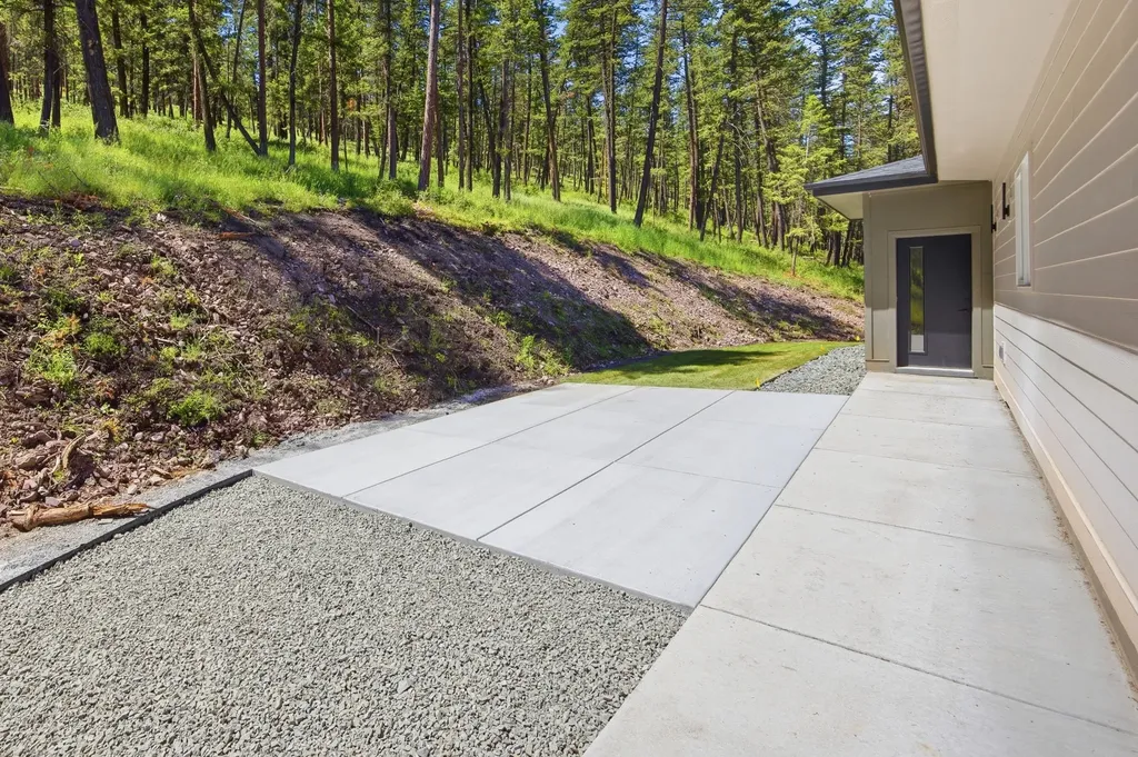 1191 Big Flat Road Missoula MT 59804
