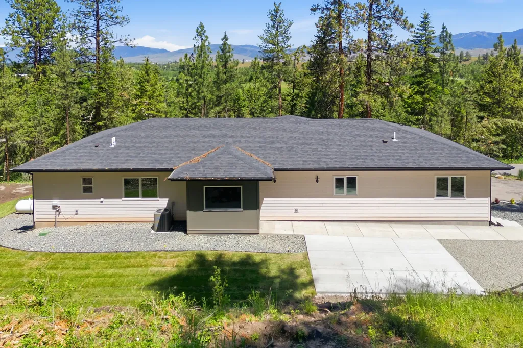 1191 Big Flat Road Missoula MT 59804