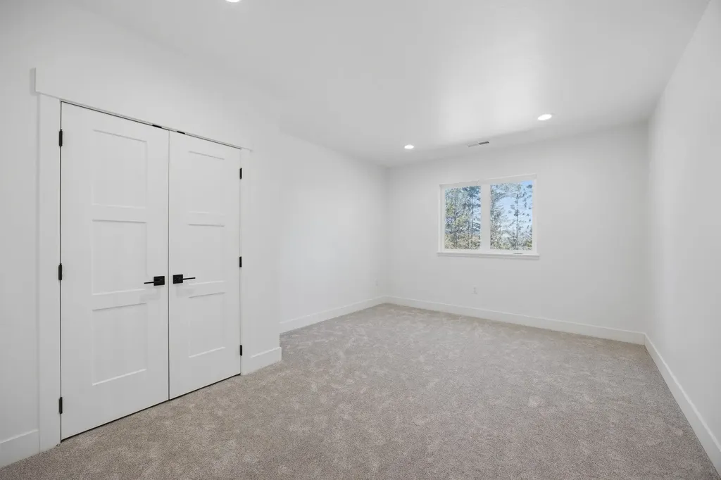 1191 Big Flat Road Missoula MT 59804