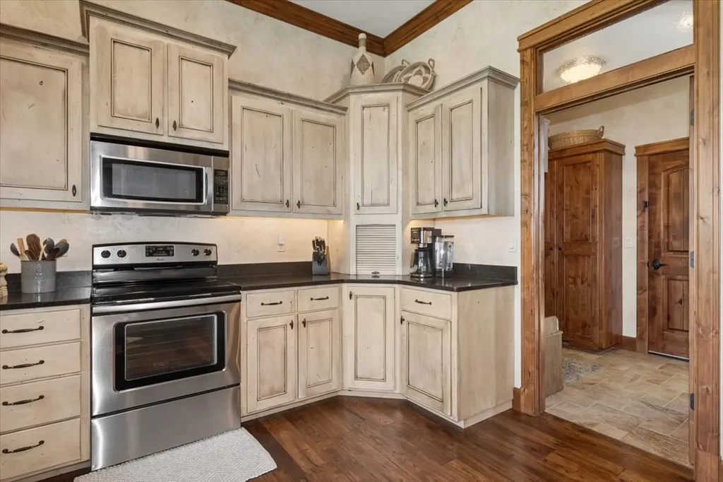 1260 Quail Ridge Drive Kalispell MT 59901