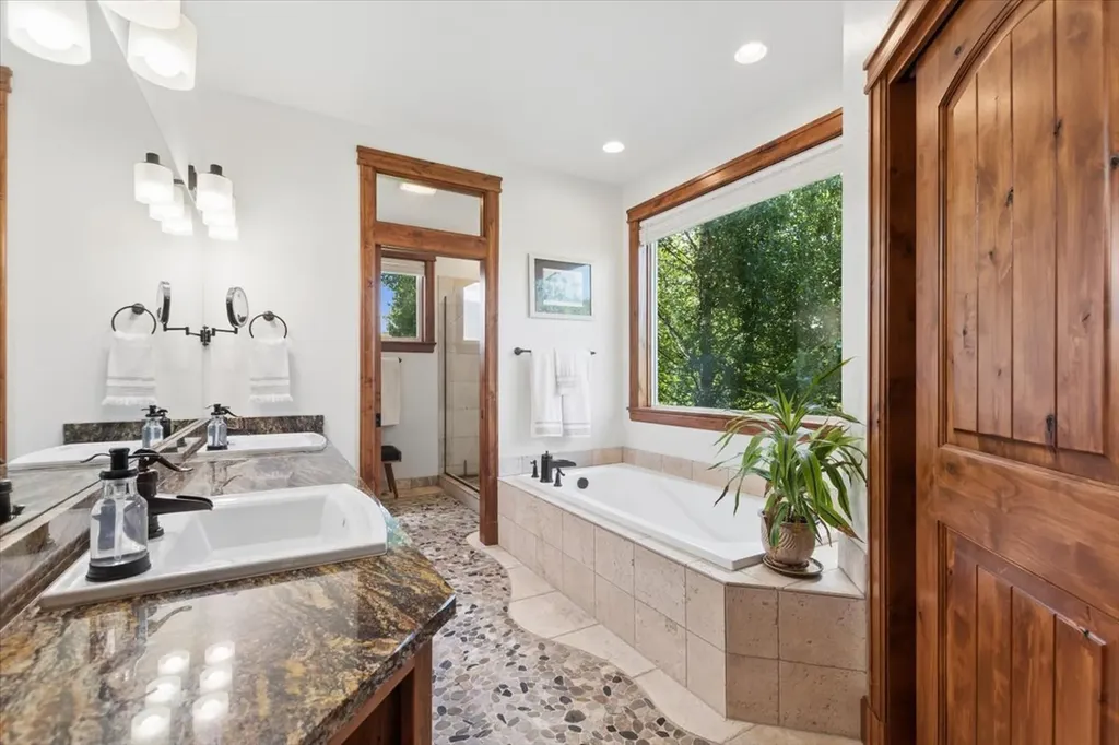 1260 Quail Ridge Drive Kalispell MT 59901
