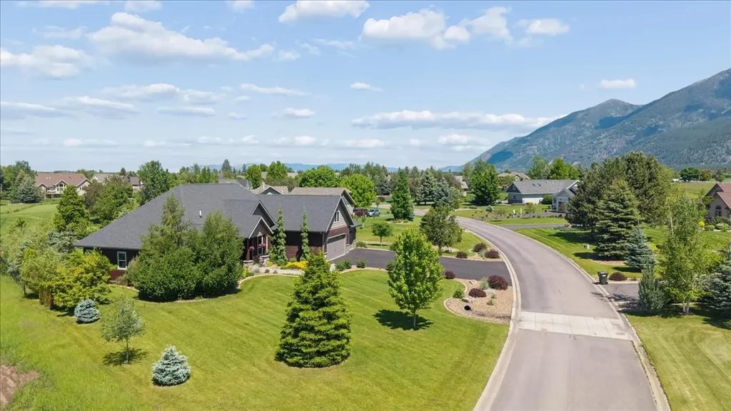 1260 Quail Ridge Drive Kalispell MT 59901