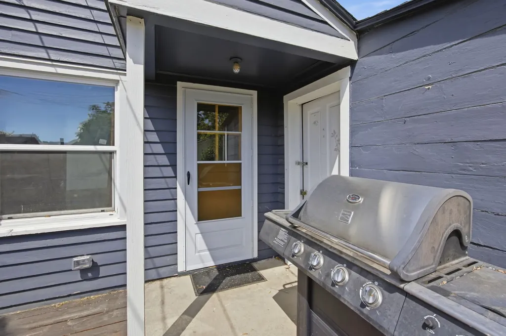 402 N 3rd Street Hamilton MT 59840