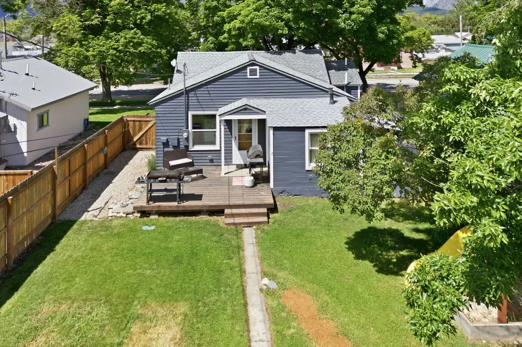 402 N 3rd Street Hamilton MT 59840
