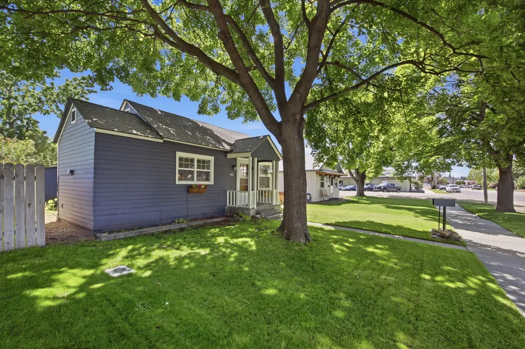 402 N 3rd Street Hamilton MT 59840