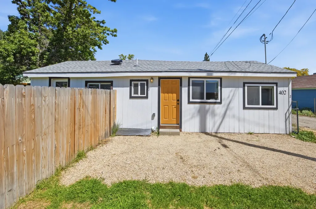 402 N 3rd Street Hamilton MT 59840