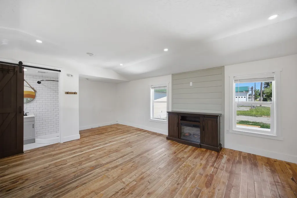 402 N 3rd Street Hamilton MT 59840